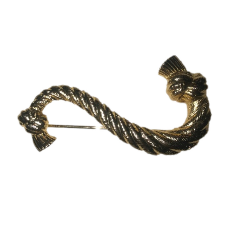 𝅺vtg Gold Tone Twisted Rope Heavy Brooch Scarf Hat Pin 2.9”